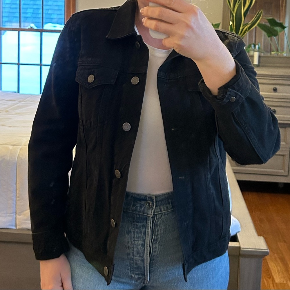 Black Jean Jacket, Gap Size M
